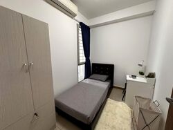 The Lakeshore (D22), Condominium #568728421